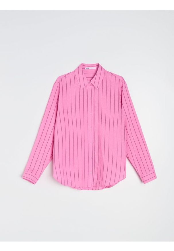 Sinsay - Koszula w paski z domieszką lnu i wiskozy - różowy. Kolor: różowy. Materiał: wiskoza, len. Wzór: paski