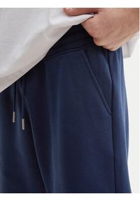 Tom Tailor Denim Szorty sportowe 1045584 Granatowy Regular Fit. Kolor: niebieski. Materiał: bawełna. Styl: sportowy #4