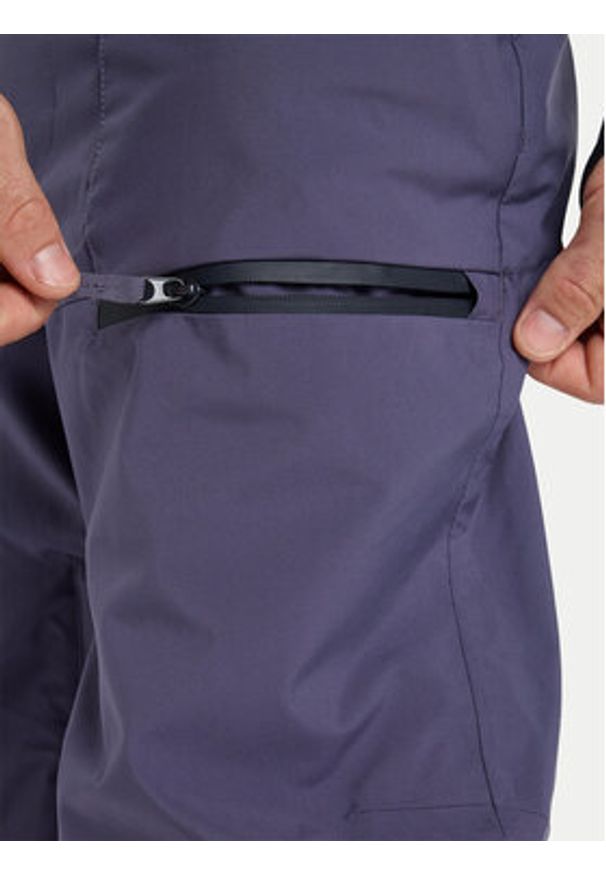 Quiksilver Spodnie snowboardowe Utility EQYTP03235 Granatowy Modern Fit. Kolor: niebieski. Materiał: syntetyk. Sport: snowboard