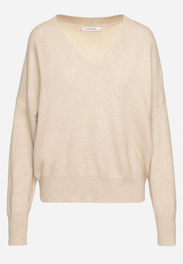 Born2be - Beżowy Sweter z Dekoltem w V z Domieszką Kaszmiru Mariara. Okazja: na co dzień. Typ kołnierza: dekolt w kształcie V. Kolor: beżowy. Materiał: kaszmir. Wzór: bez wzorów. Styl: casual