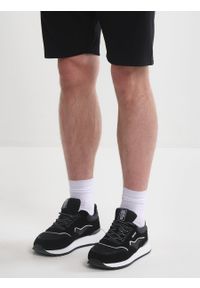 Big-Star - Sneakersy męskie z zamszowymi wstawkami czarne NN174321 906. Kolor: czarny. Materiał: zamsz. Sport: fitness
