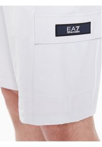 EA7 Emporio Armani Szorty materiałowe 3RPS01 PNBWZ 1100 Biały Regular Fit. Kolor: biały. Materiał: materiał, syntetyk #5