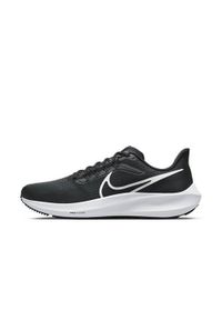 Buty do biegania męskie Nike Air Zoom Pegasus 39. Zapięcie: sznurówki. Kolor: czarny. Materiał: guma, syntetyk, tkanina, materiał. Szerokość cholewki: normalna. Model: Nike Zoom. Sport: bieganie