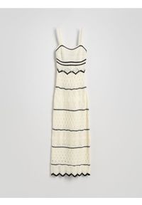 Reserved - Długa narzutka plażowa - złamana biel. Okazja: na plażę. Materiał: dzianina. Wzór: ażurowy. Długość: maxi #1