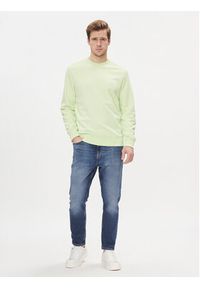 Calvin Klein Jeans Bluza Embro Badge J30J325270 Zielony Regular Fit. Kolor: zielony. Materiał: bawełna #5