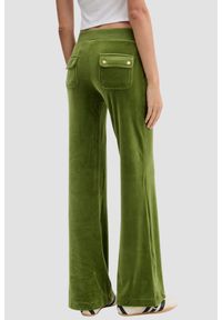 Juicy Couture - JUICY COUTURE Oliwkowe spodnie dresowe damskie Layla Low Rise, Rozmiar M. Stan: obniżony. Kolor: zielony. Materiał: dresówka #4