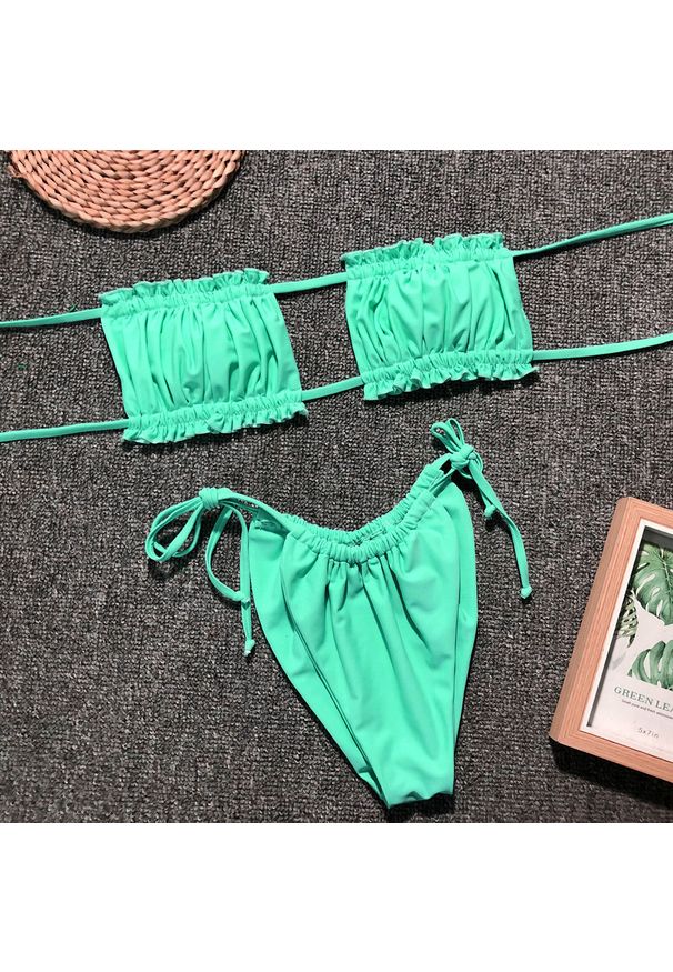 Intica - Bikini bandeau z regulowanymi ramiączkami na lato Jozien. Kolor: zielony. Materiał: materiał