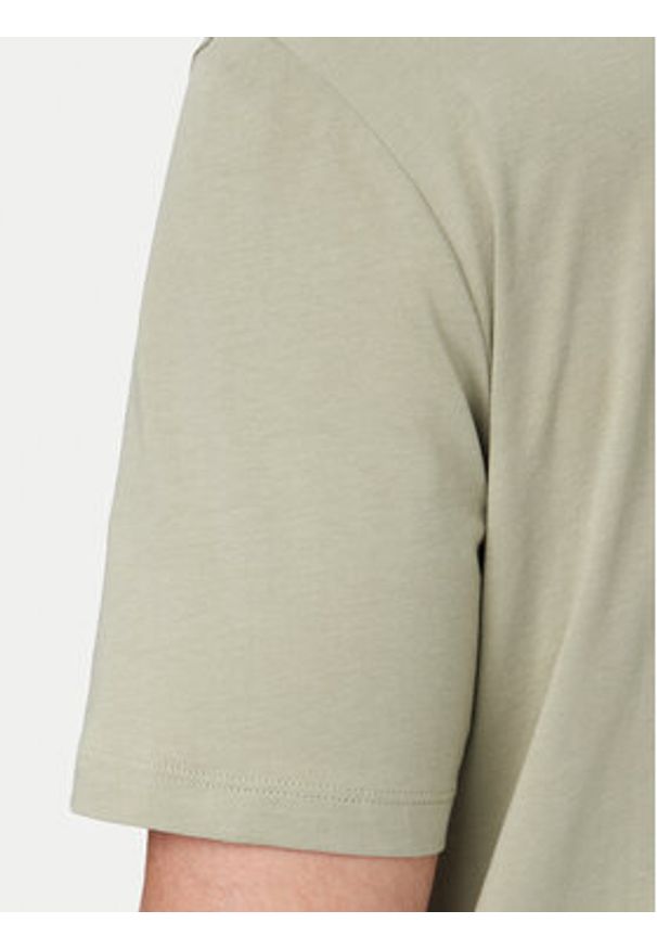 Hugo - HUGO T-Shirt Dero222 50466158 Zielony jasny Regular Fit. Kolor: zielony. Materiał: bawełna