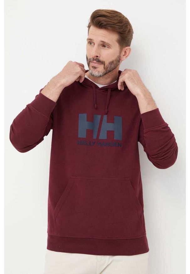 Helly Hansen bluza bawełniana HH LOGO HOODIE męska kolor bordowy z kapturem z aplikacją 33977. Okazja: na co dzień. Typ kołnierza: kaptur. Kolor: czerwony. Materiał: bawełna. Wzór: aplikacja. Styl: casual