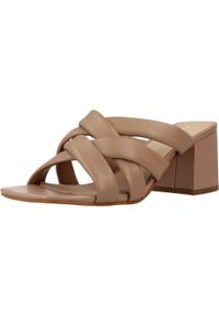 Clarks - Sandały CLARKS SHEER65 STEP Beżowy. Kolor: beżowy. Materiał: syntetyk, skóra. Sezon: lato