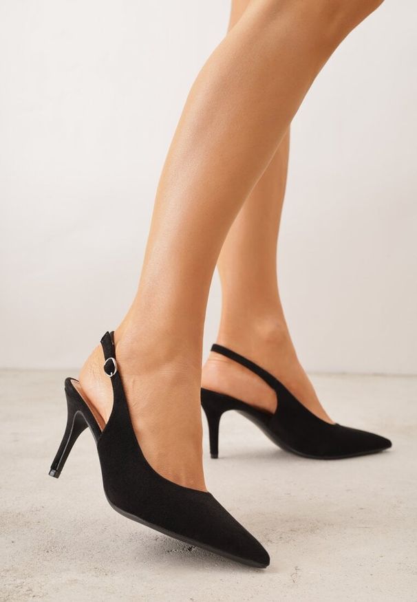 Renee - Czarne Sandały na Szpilce w Stylu Slingback Tarosie. Okazja: na co dzień. Zapięcie: sprzączka. Kolor: czarny. Materiał: jeans. Sezon: wiosna. Obcas: na szpilce. Styl: casual, elegancki