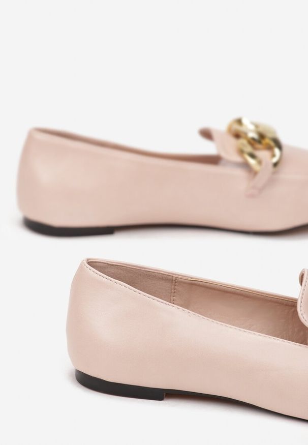 Renee - Różowe Mokasyny Maerona. Zapięcie: bez zapięcia. Kolor: różowy. Obcas: na obcasie. Styl: glamour. Wysokość obcasa: niski