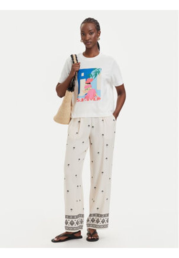 Vero Moda Spodnie materiałowe Kai 10345546 Kremowy Regular Fit. Kolor: kremowy. Materiał: wiskoza