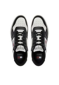 Tommy Jeans Sneakersy Tjm Retro Basket Ess EM0EM01395 Biały. Kolor: biały