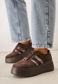 Renee - Brązowe Sneakersy na Platformie z Zamszu Naturalnego ze Skórzaną Wkładką Heizeiros. Okazja: na co dzień. Kolor: brązowy. Materiał: skóra, zamsz. Obcas: na platformie #3