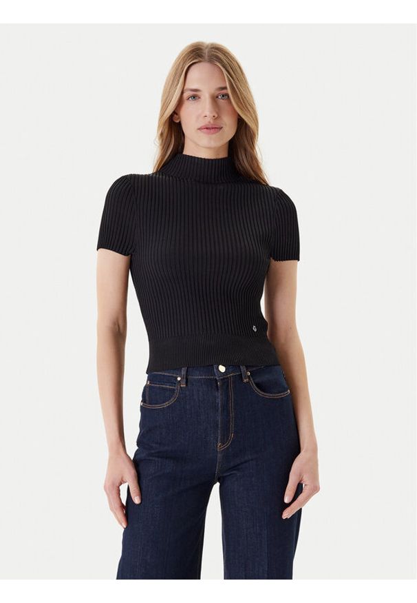 Guess Sweter W5YR04 Z0040 Czarny Regular Fit. Kolor: czarny. Materiał: wiskoza