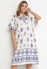Born2be - Niebiesko-Kremowa Wiskozowa Sukienka Boho o Pudełkowym Kroju z Rozcięciami Nelbia. Okazja: na co dzień. Typ kołnierza: dekolt w serek. Kolor: niebieski. Materiał: wiskoza. Styl: boho #6