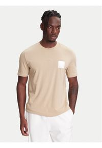 Hugo - HUGO T-Shirt Dapusi 50544458 Beżowy Regular Fit. Kolor: beżowy. Materiał: bawełna