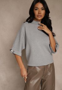 Renee - Szary Sweter z Cyrkoniami przy Rękawach Corentusa. Okazja: na co dzień. Kolor: szary. Materiał: jeans. Wzór: aplikacja. Styl: casual, elegancki #1