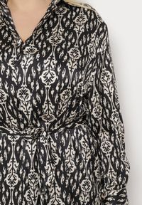 Born2be - Czarna Pudełkowa Sukienka Mini z Wiązanym Paskiem Hrina. Kolor: czarny. Materiał: materiał. Długość: mini #7