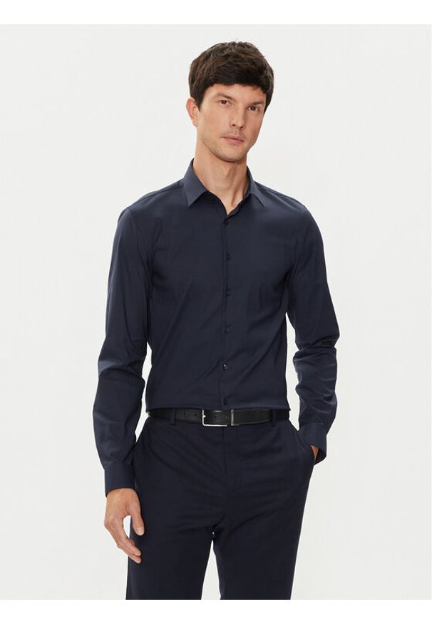 Calvin Klein Koszula K10K113182 Granatowy Slim Fit. Kolor: niebieski. Materiał: syntetyk, bawełna