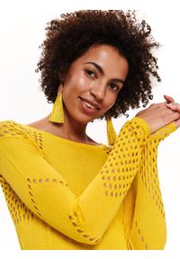 TOP SECRET - Ażurowy sweter. Okazja: na co dzień. Kolor: żółty. Materiał: jeans. Wzór: ażurowy. Sezon: wiosna, lato. Styl: casual, elegancki #2