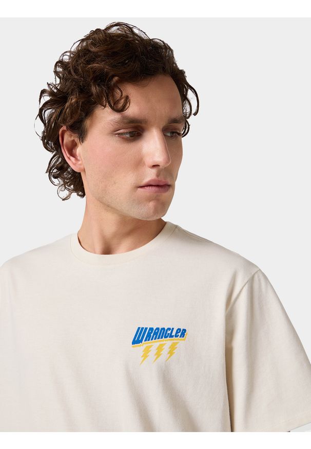 Wrangler - MESKA KOSZULKA WRANGLER SMALL GRAPHIC TEE VINTAGE WHITE 112362893. Styl: vintage