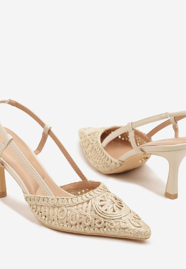 Born2be - Beżowe Sandały Vices na Szpilce Bez Pięty z Ażurową Cholewką Eralira. Okazja: na co dzień, na wesele, na ślub cywilny. Kolor: beżowy. Wzór: ażurowy. Obcas: na szpilce. Styl: elegancki, casual