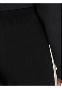 Guess Spodnie dresowe Elea V4YB02 KCDN0 Czarny Regular Fit. Kolor: czarny. Materiał: wiskoza #5