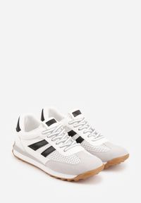 Renee - Białe Klasyczne Sneakersy Zdobione Siateczkowymi Wstawkami Eilshoy. Okazja: na co dzień. Kolor: biały. Materiał: jeans. Wzór: aplikacja #9