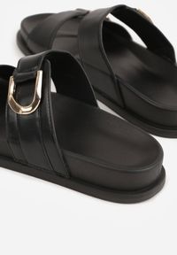 Renee - Czarne Klapki z Metalicznymi Klamrami Eudare. Kolor: czarny. Sezon: lato. Styl: elegancki #4