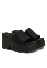 DeeZee Klapki E2485-1 Czarny. Kolor: czarny. Materiał: materiał