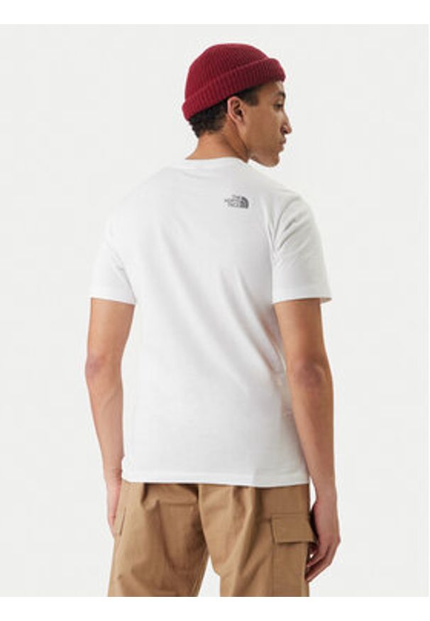 The North Face T-Shirt Mountain Line NF0A8GUX Biały Regular Fit. Kolor: biały. Materiał: bawełna