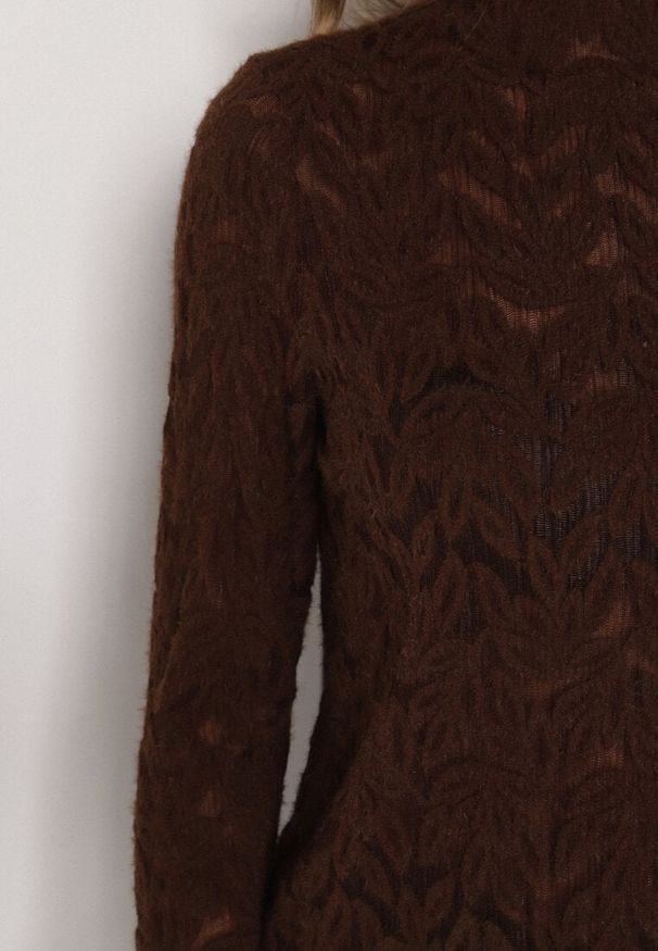 Born2be - Brązowa Koronkowa Bluzka ze Stójką i Rozszerzanymi Rękawami Nefina. Okazja: na co dzień. Typ kołnierza: kołnierzyk stójkowy. Kolor: brązowy. Materiał: koronka. Wzór: aplikacja. Styl: klasyczny, casual, elegancki