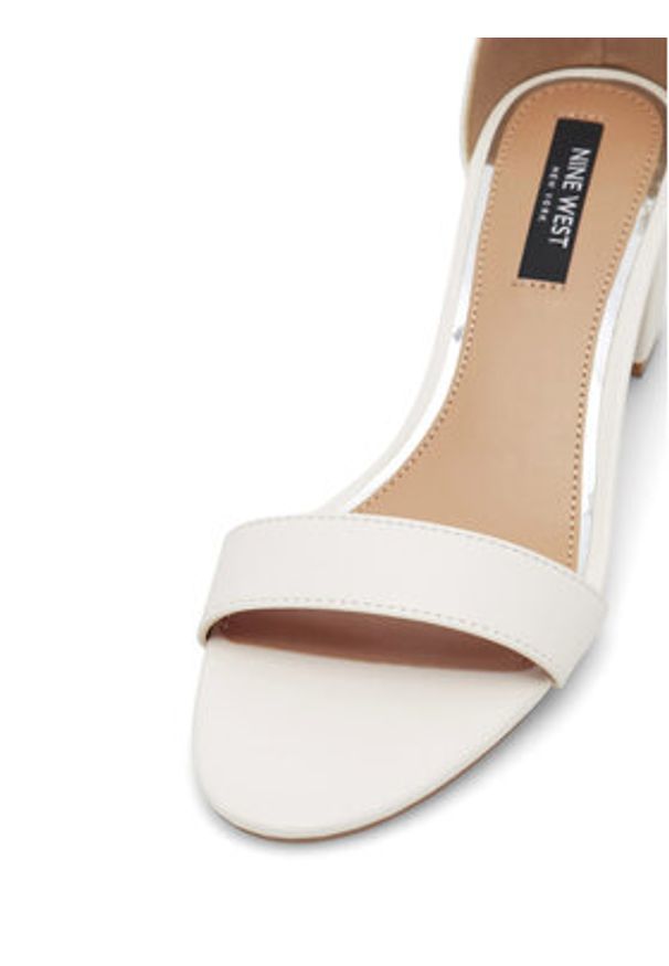 Nine West Sandały WFA2641-1 Biały. Kolor: biały. Materiał: syntetyk