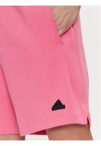 Adidas - adidas Szorty sportowe Z.N.E. Premium IN5097 Różowy Loose Fit. Kolor: różowy. Materiał: bawełna. Styl: sportowy