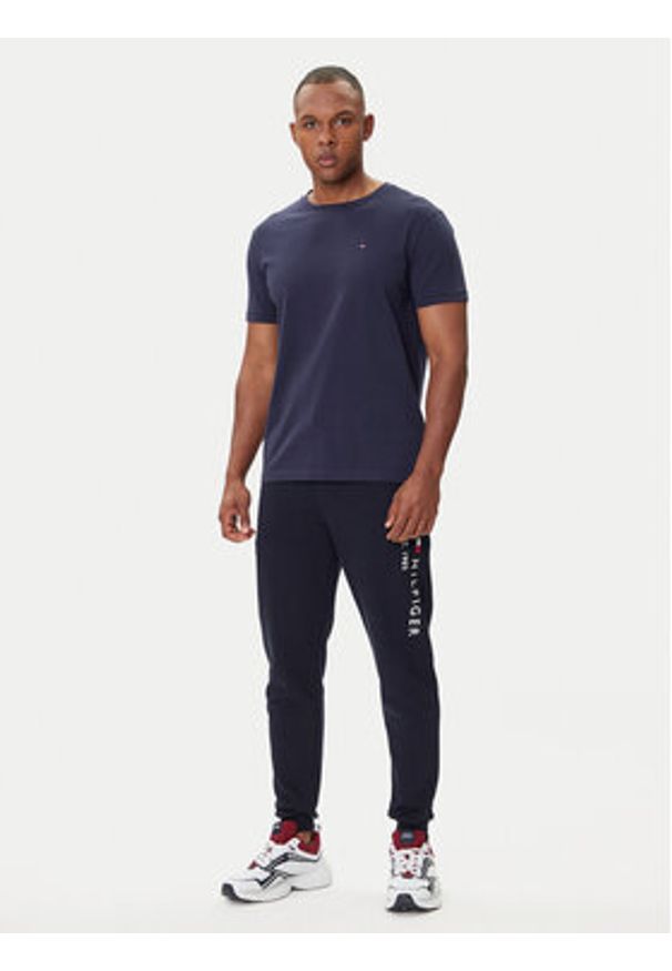 TOMMY HILFIGER - Tommy Hilfiger T-Shirt 2S87904671 Granatowy Regular Fit. Kolor: niebieski. Materiał: bawełna