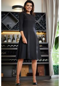 Awama - Rozkloszowana Sukienka w Czarnym Kolorze - Czarna. Kolor: czarny. Materiał: poliester, elastan #1