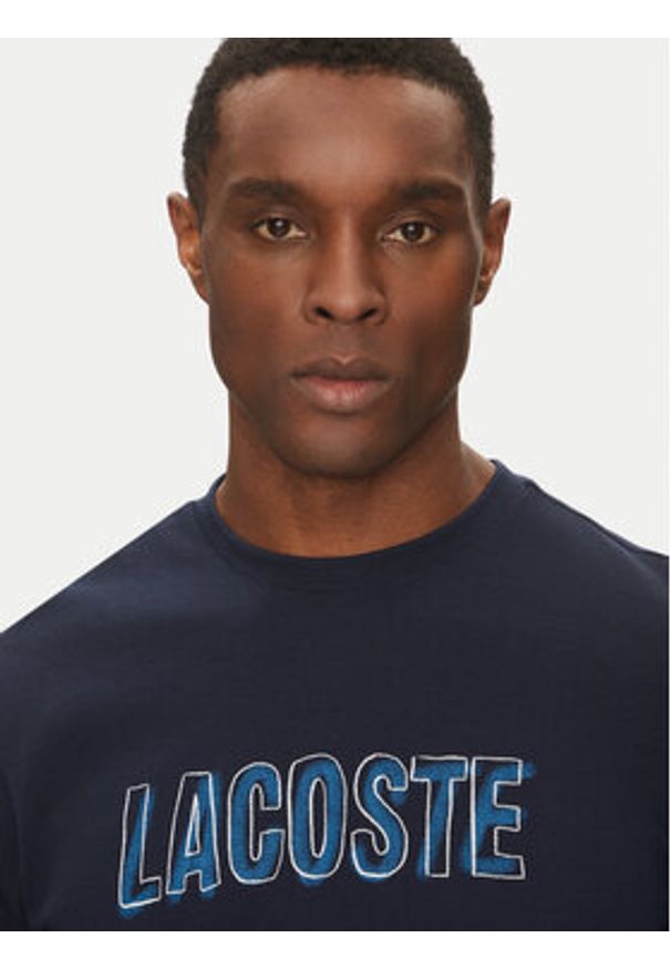 Lacoste T-Shirt TH8916 Granatowy Regular Fit. Kolor: niebieski. Materiał: syntetyk, bawełna
