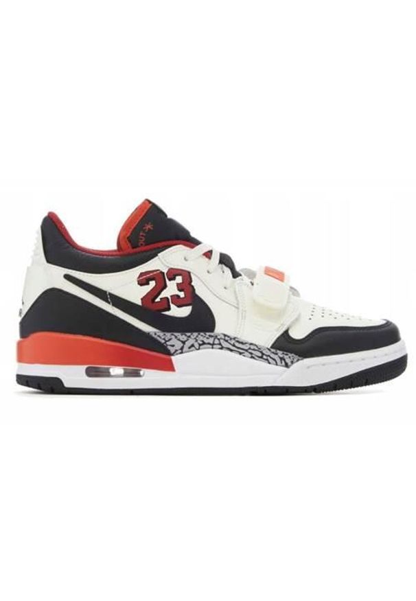 Buty do chodzenia męskie Nike Air Jordan Legacy 312 Low. Zapięcie: sznurówki. Kolor: wielokolorowy. Materiał: materiał, skóra, syntetyk. Szerokość cholewki: normalna. Model: Nike Air Jordan. Sport: turystyka piesza