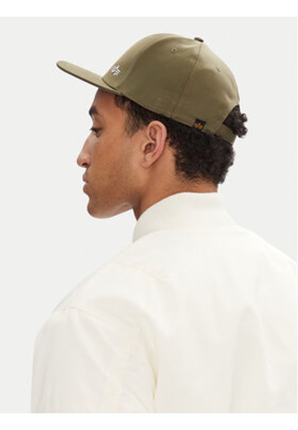 Alpha Industries Czapka z daszkiem Metal Label 156905 Zielony. Kolor: zielony. Materiał: materiał, nylon