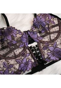 Intica - Komplet bielizny z haftem i łańcuszkiem Vanesa. Kolor: wielokolorowy. Materiał: materiał. Wzór: haft #7