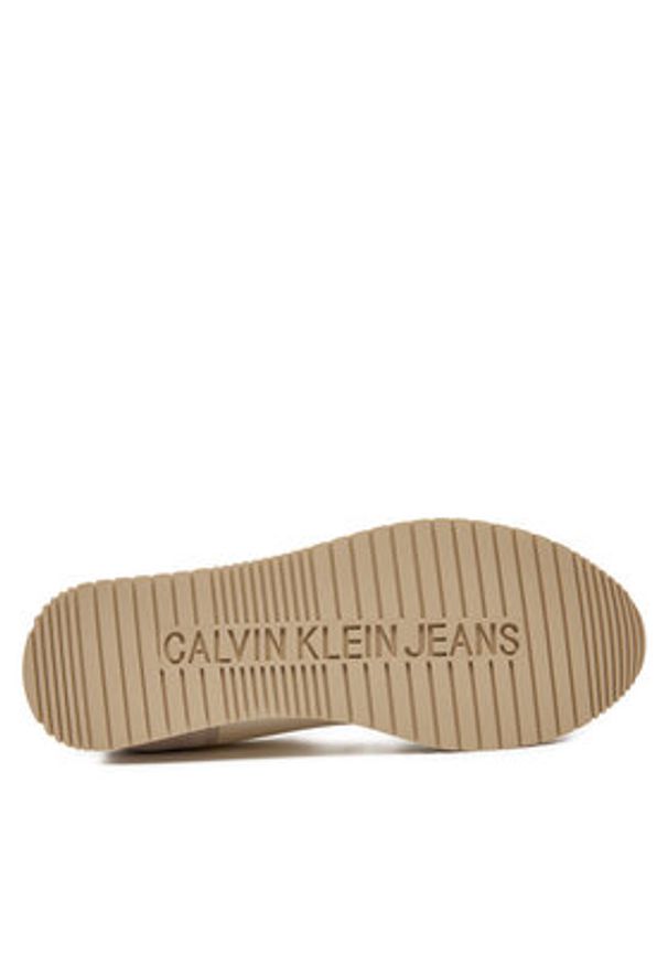 Calvin Klein Jeans Sneakersy Retro Runner Low Mix Mtl YM0YM01032 Écru. Materiał: materiał