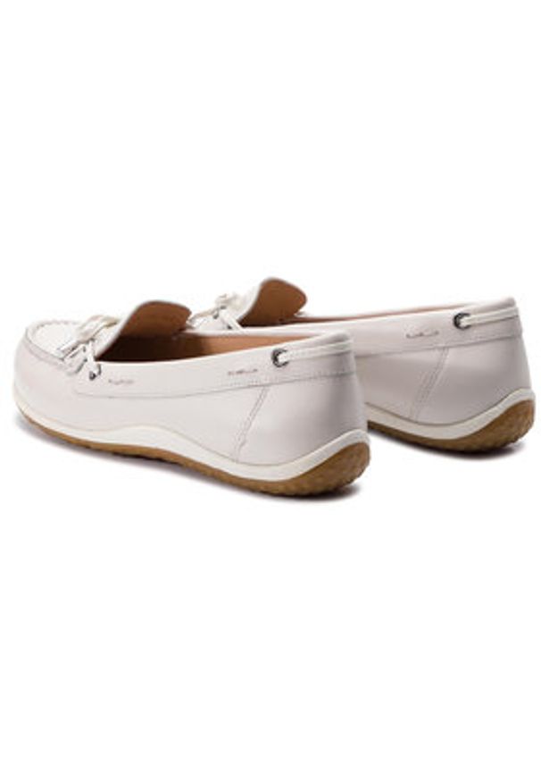 Geox Mokasyny D Vega Moc B D92DNB 043BC C1002 Biały. Kolor: biały. Materiał: skóra