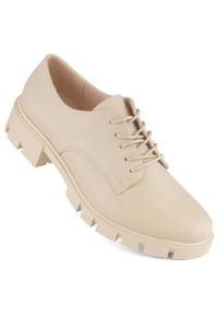 Półbuty damskie oksfordki beżowe M.Daszyński MR23119-5. Kolor: beżowy. Materiał: skóra ekologiczna. Obcas: na obcasie. Wysokość obcasa: średni #1