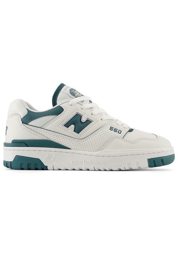 Buty damskie New Balance BBW550BI – białe. Okazja: na co dzień. Kolor: biały. Materiał: skóra, syntetyk, materiał. Szerokość cholewki: normalna