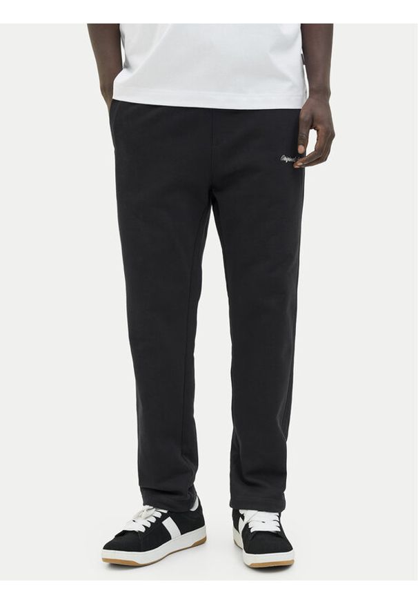 Jack & Jones - Jack&Jones Spodnie dresowe Kane Norrebro 12282553 Czarny Relaxed Fit. Kolor: czarny. Materiał: bawełna