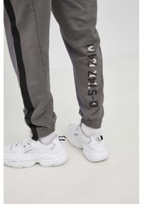G-Star RAW - G-Star Raw spodnie bawełniane D21170.B782 męskie z aplikacją. Materiał: bawełna. Wzór: aplikacja #4