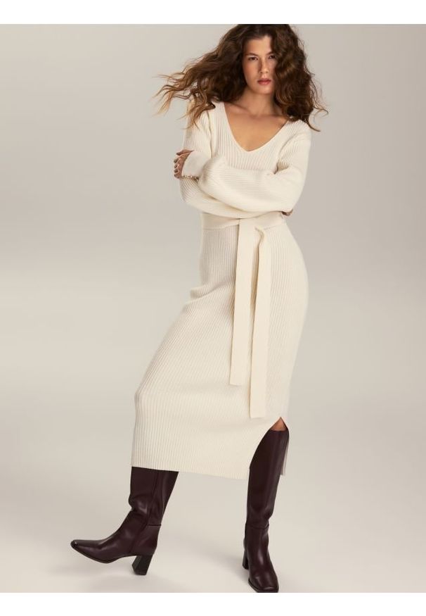 Reserved - Sukienka z wełną - złamana biel. Materiał: wełna