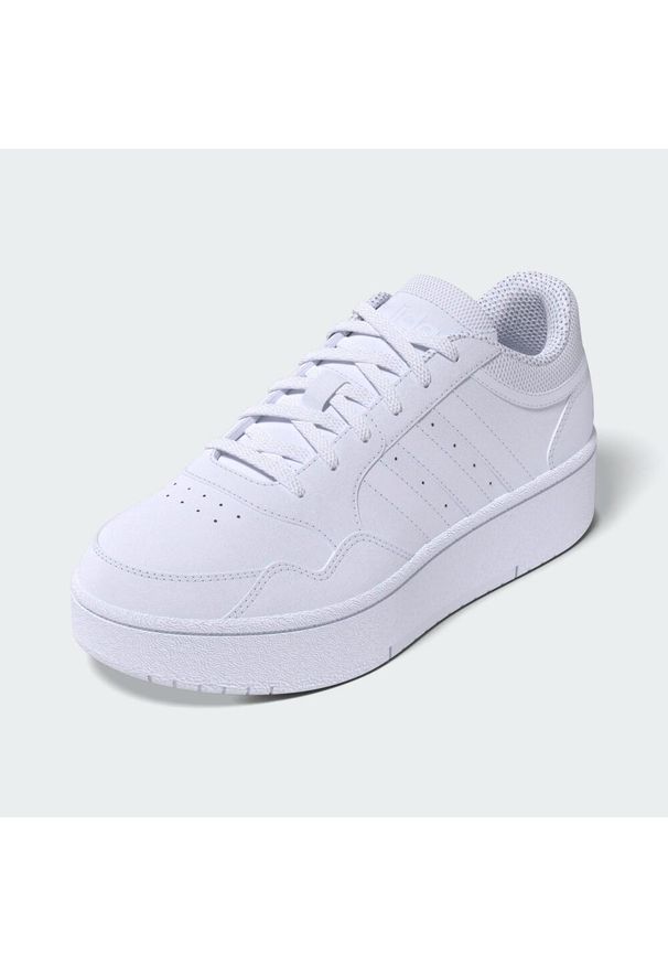 Buty Kobieta Adidas Hoops 3.0 Bold biały. Okazja: na co dzień. Kolor: biały. Sport: turystyka piesza